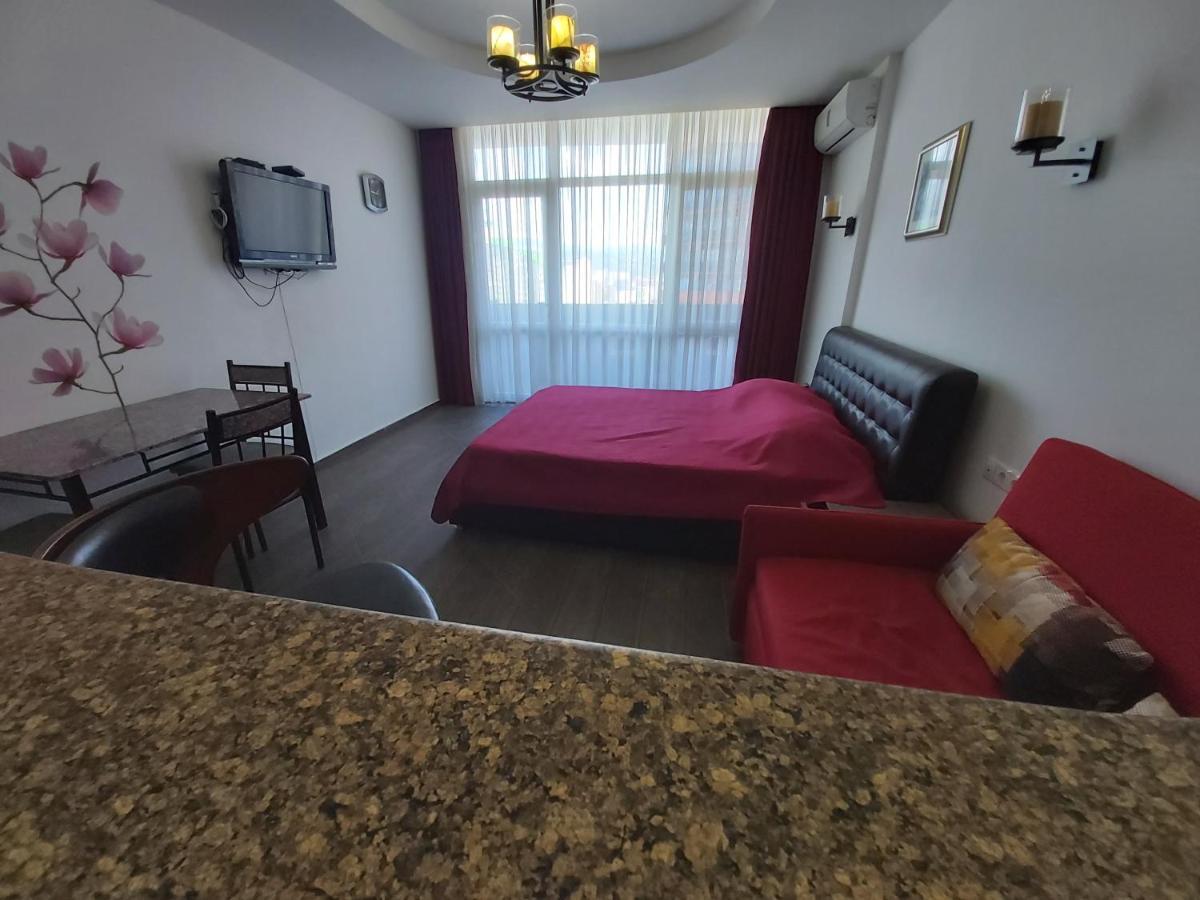 Ferienwohnung Apartament Premium Klass Batumi Exterior foto